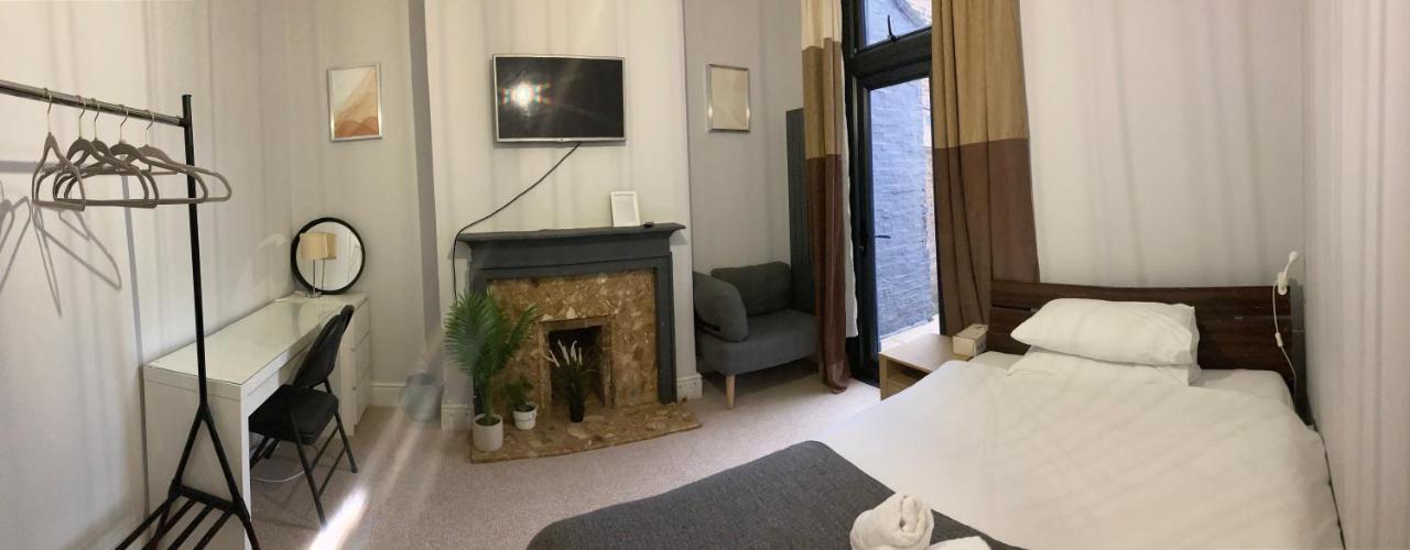 Cozy Private Room Londen Buitenkant foto